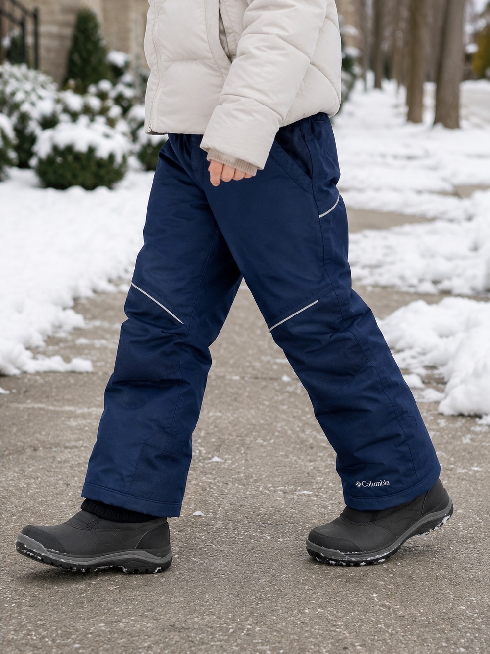 Columbia Kids Navy Insulated Snow Pants Ski Pants S 7/8 Outgrown